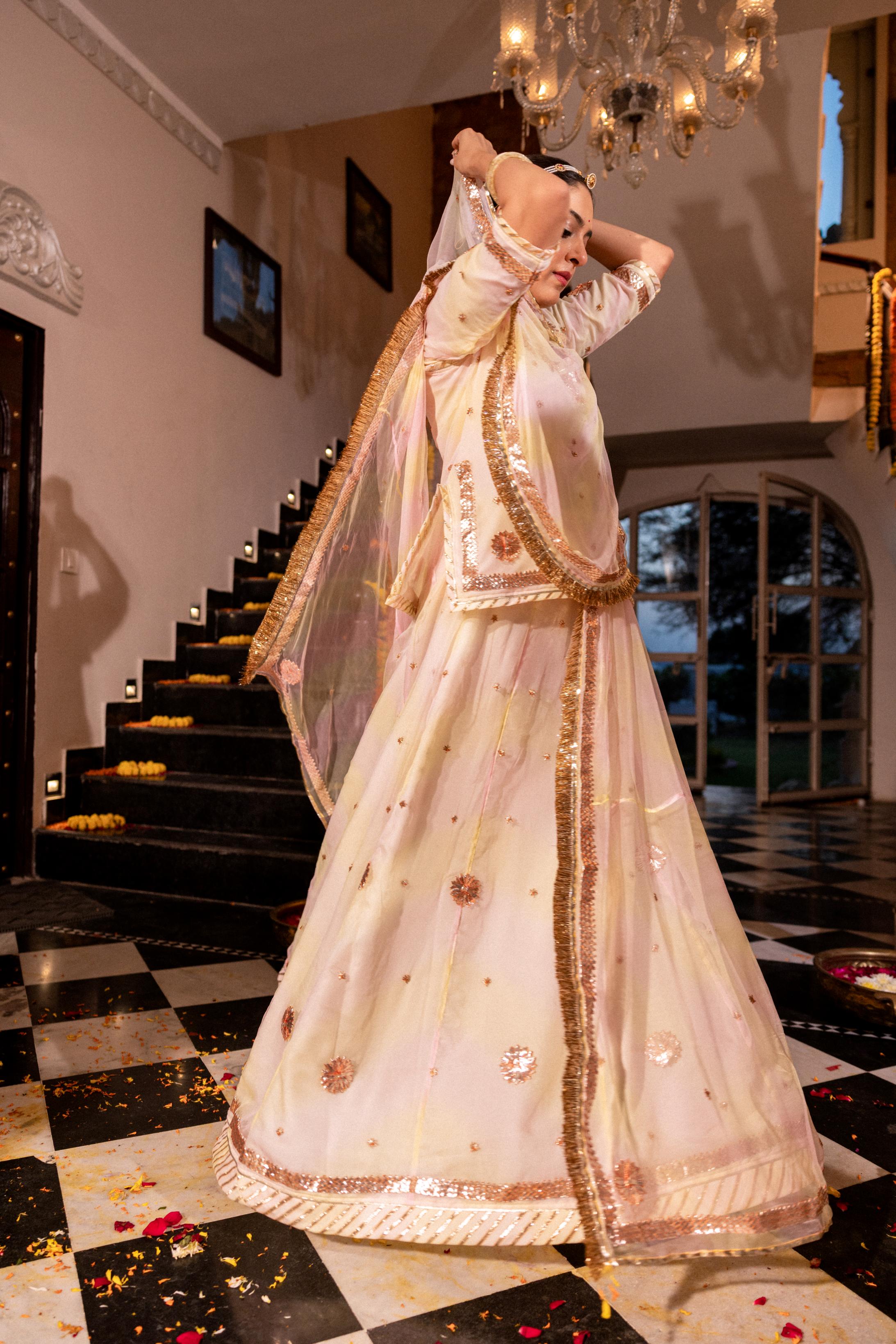 Samundar Leher 20 grms Pure Georgette Copper Laffi Champa Ginni Phool Handwork Poshak (Unstitched)