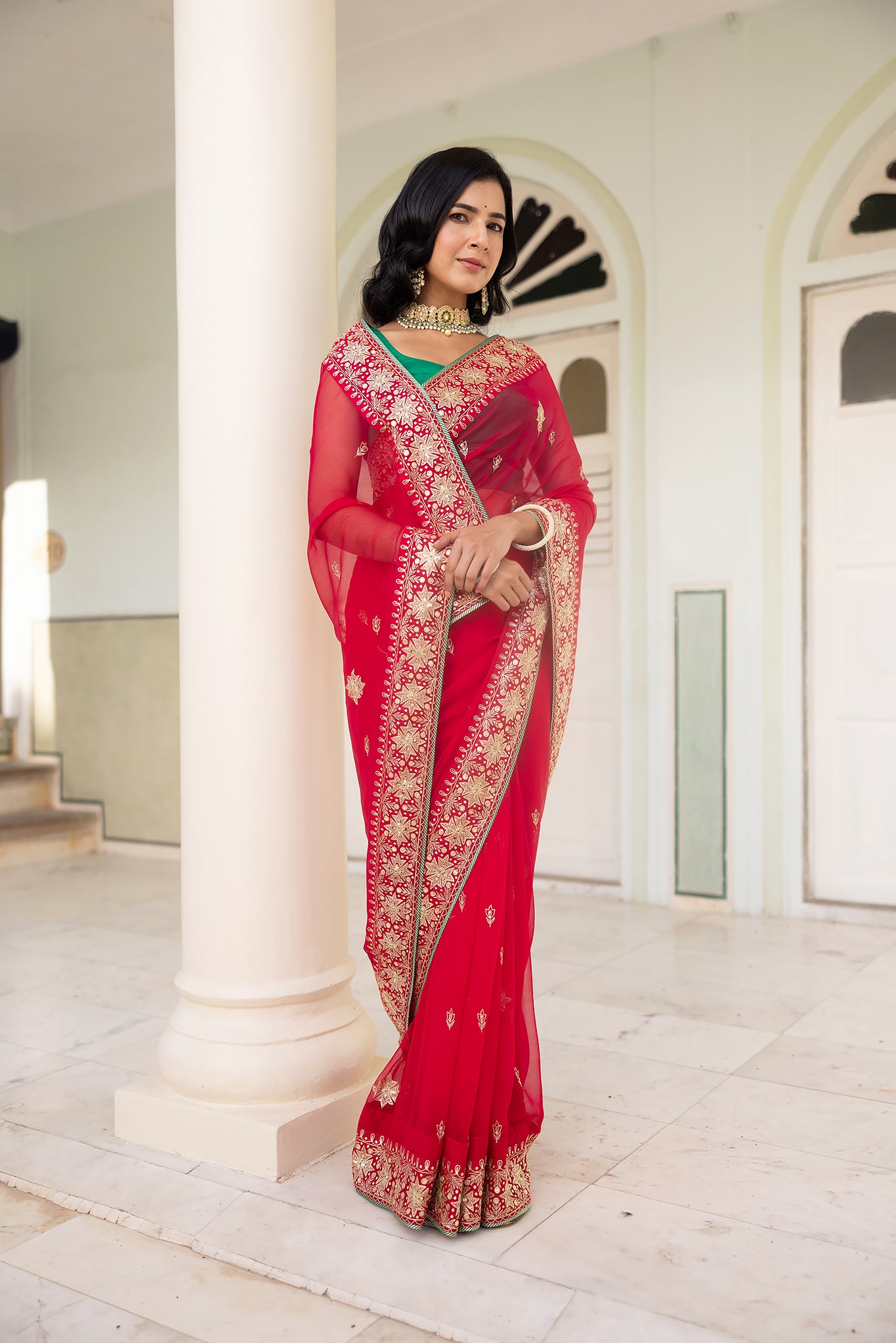 Rani Viscose Chiffon Aari Tari Handwork Saree