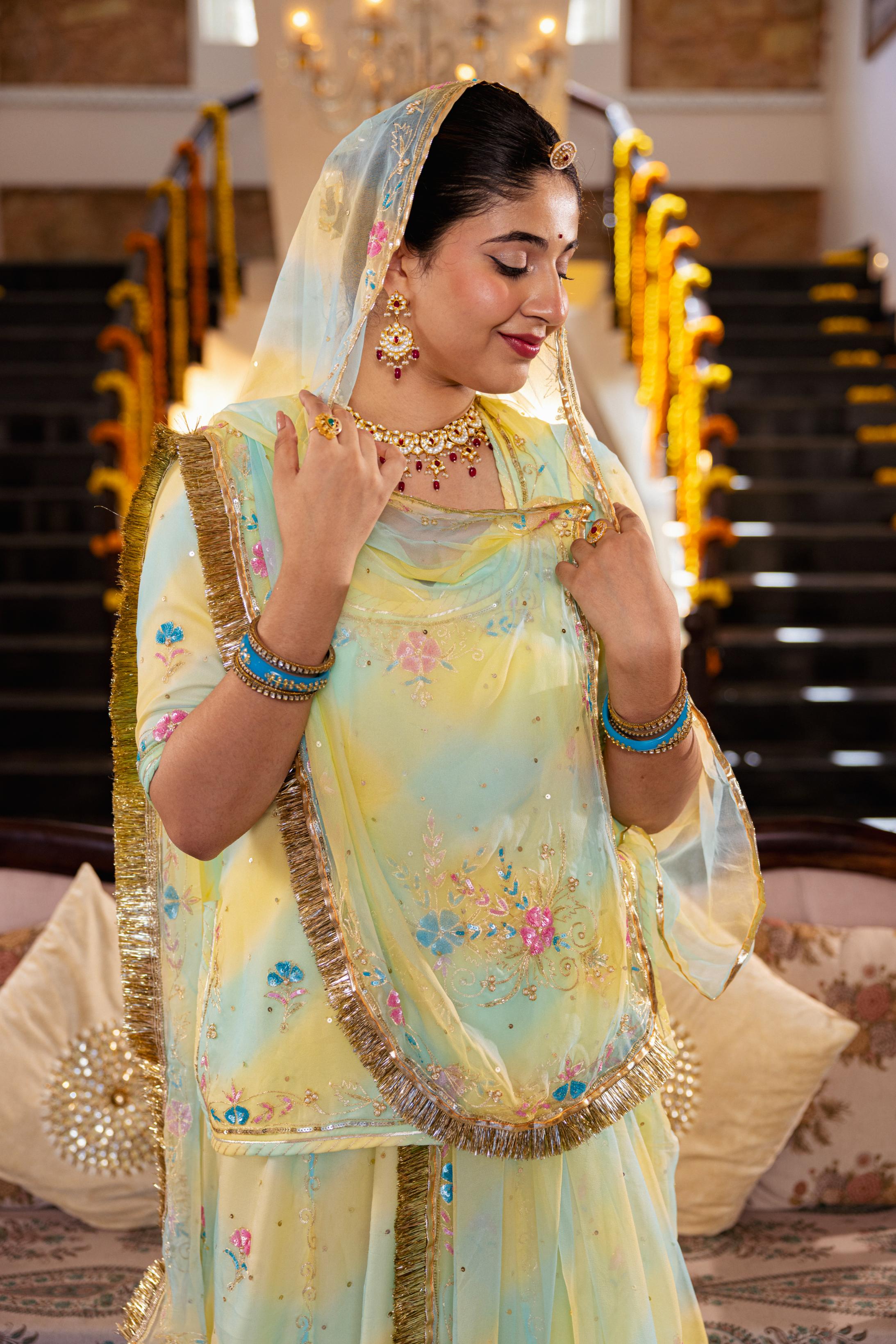 Samundar Leher  20 grms Pure Georgette  Aari Sequins Kardana Handwork   Poshak (Unstitched)