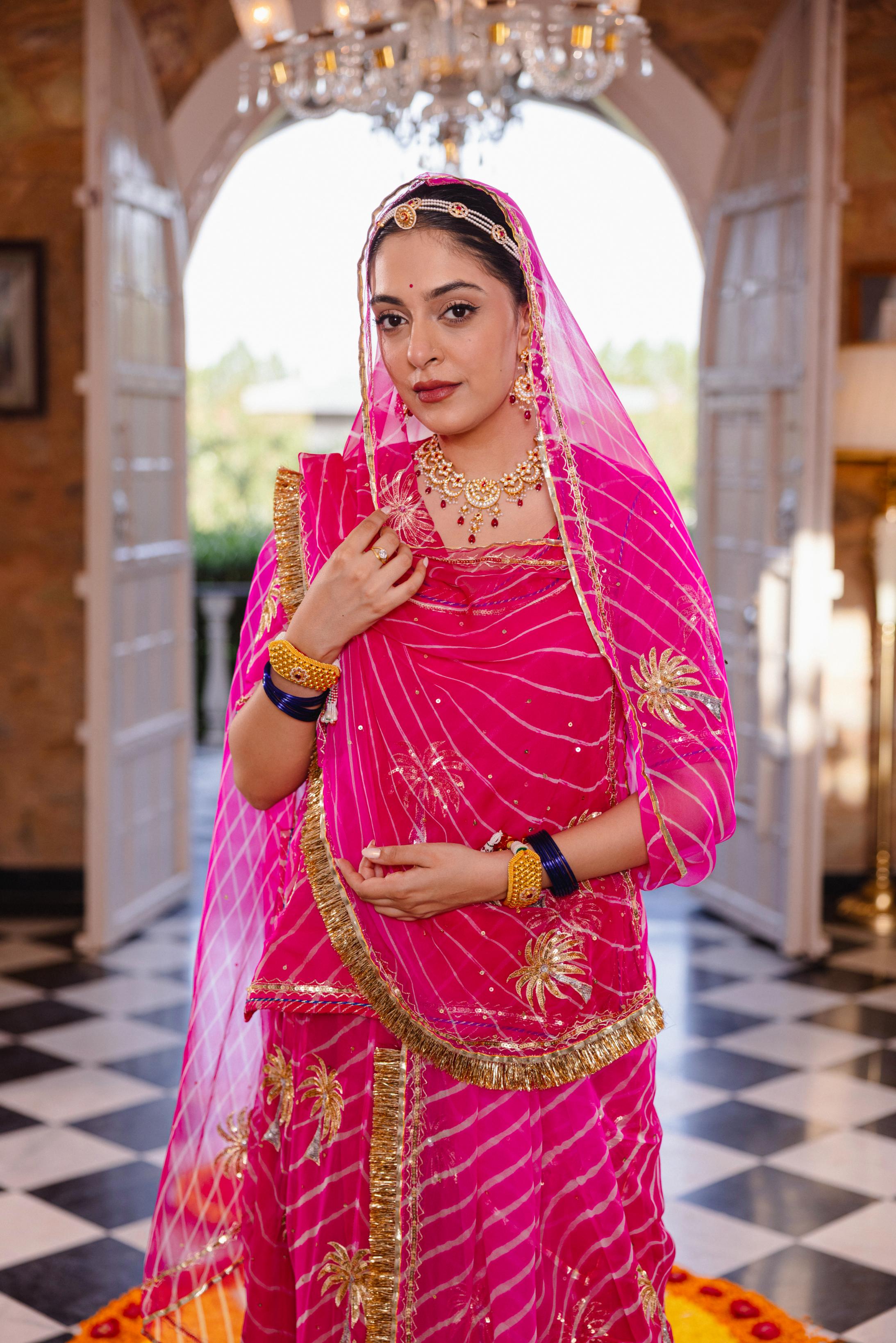 Rani  20 grms Pure Georgette Aari Tari  Handwork   Poshak (Unstitched)