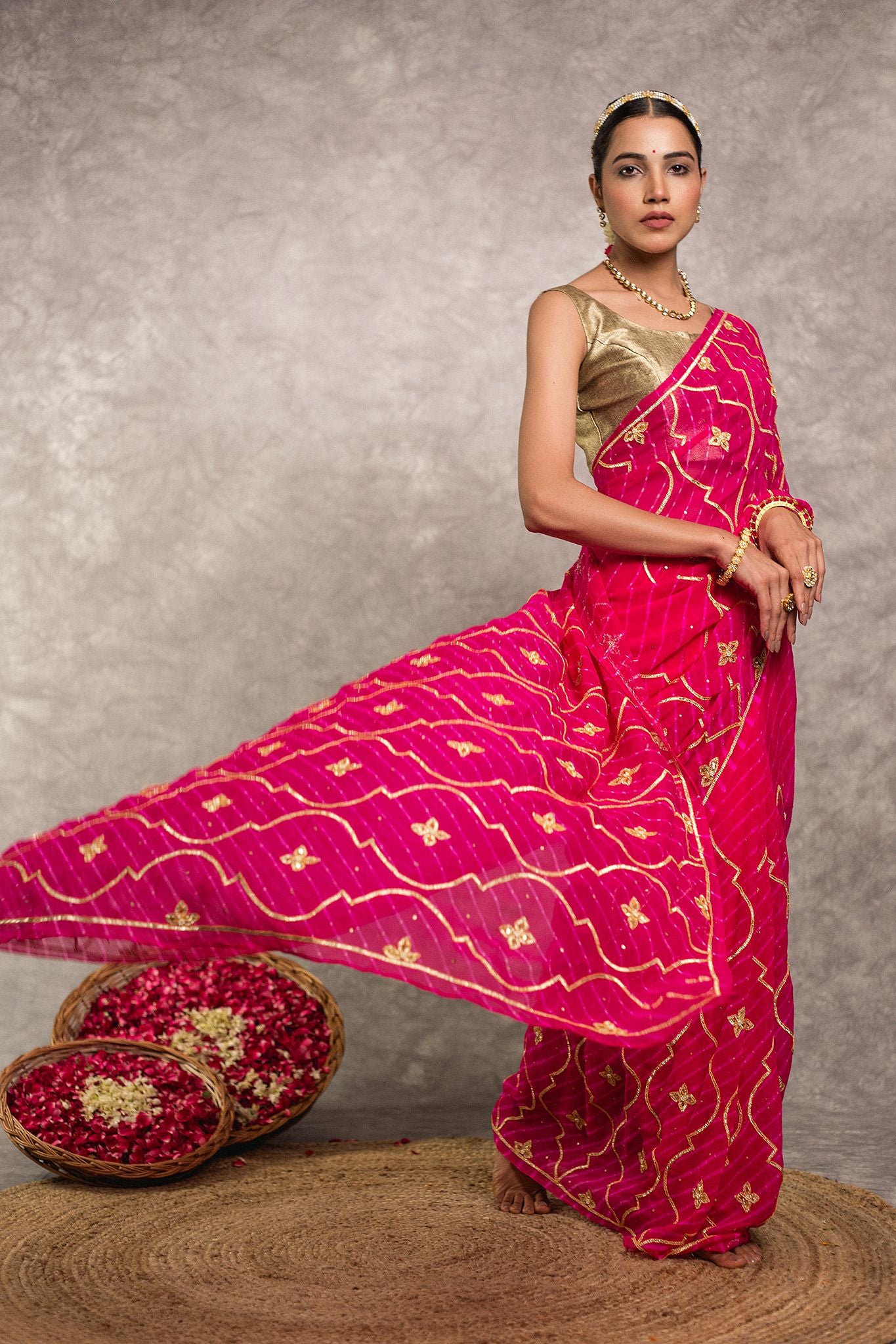 Rani Lehariya  Pure Georgette 20 Gsm sikhiya dabi jaal handwork traditional wear saree