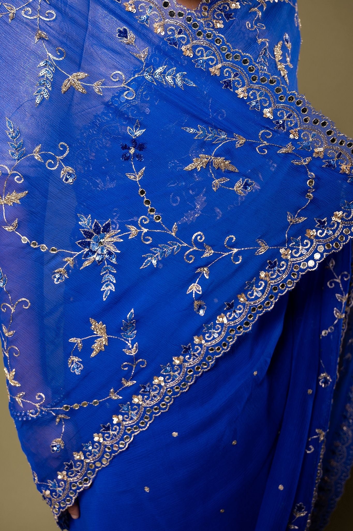 Viscose Chiffon Aari Work Saree