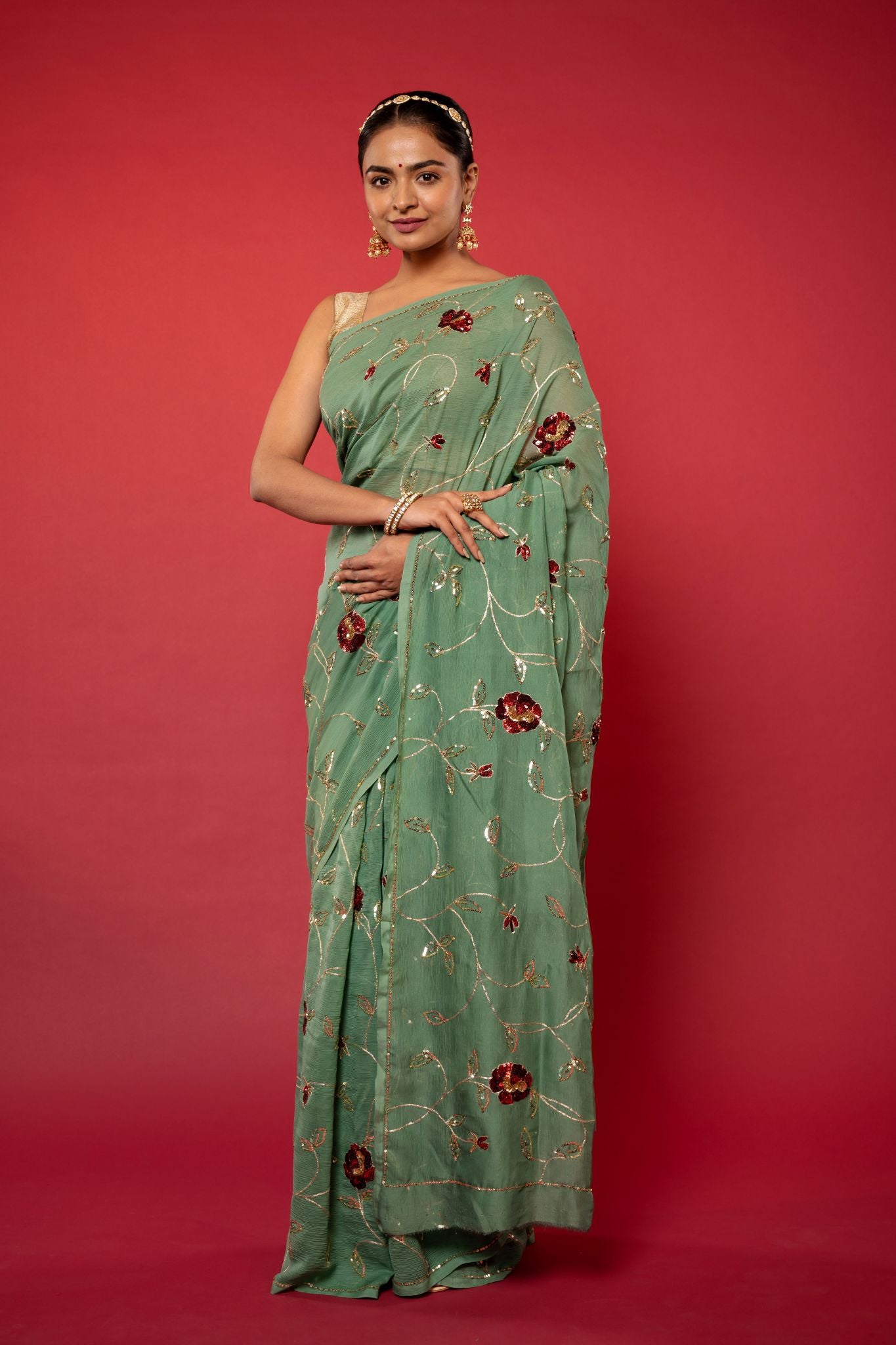 Oilve pure chiffon sequins  jaal handwork saree